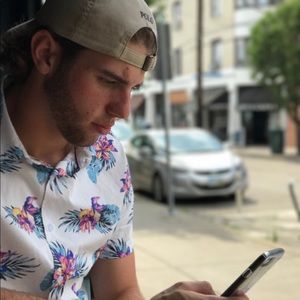 Meet your Posher, Cade